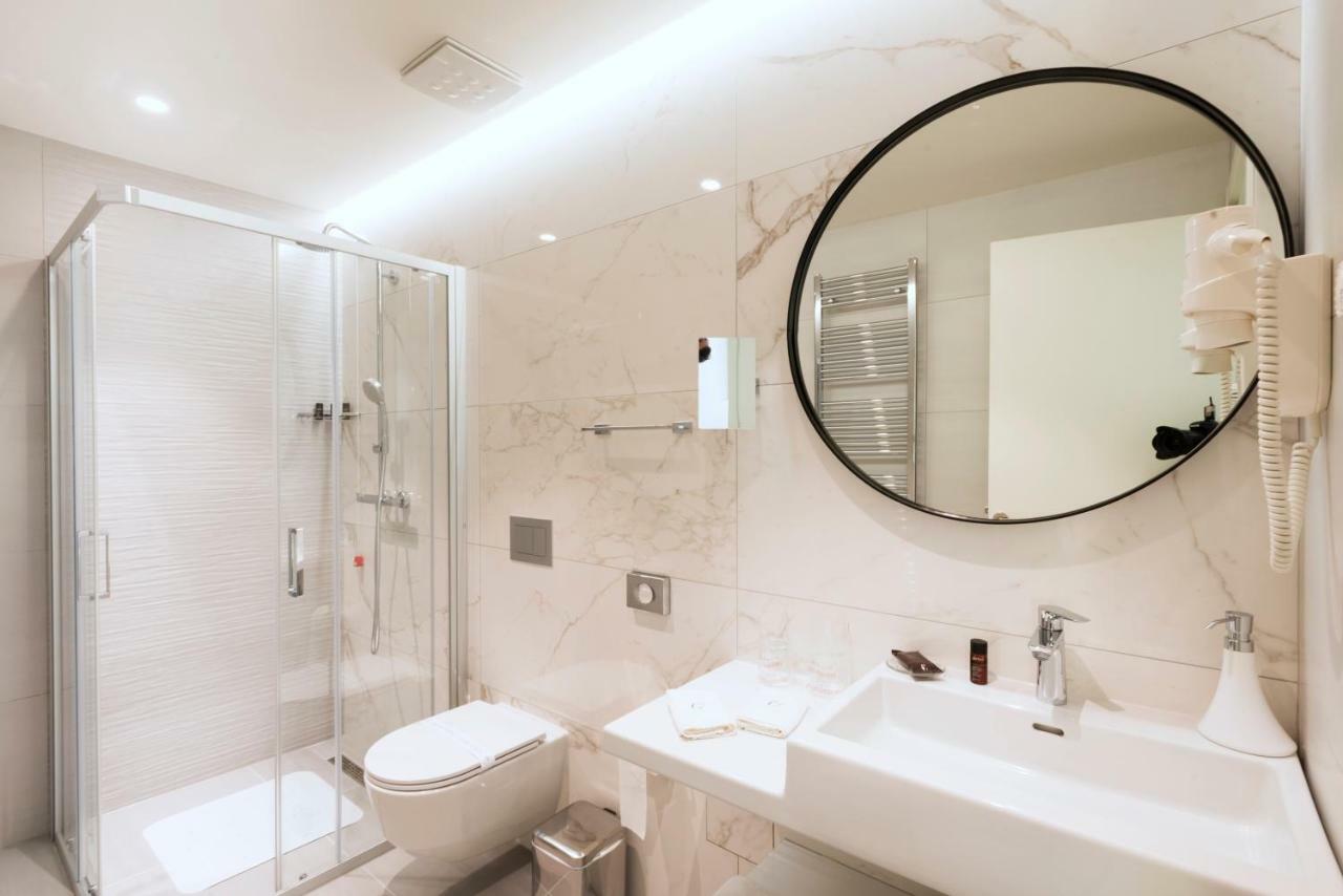 Hotel Gradska Цетине Экстерьер фото